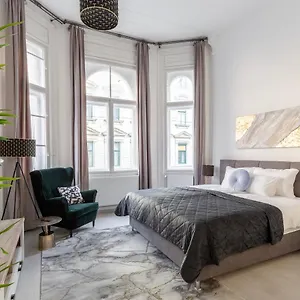  Apartman Lh Gallery